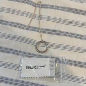 Momma’s Jewels Sterling Silver Circle Pendant Teething Necklace